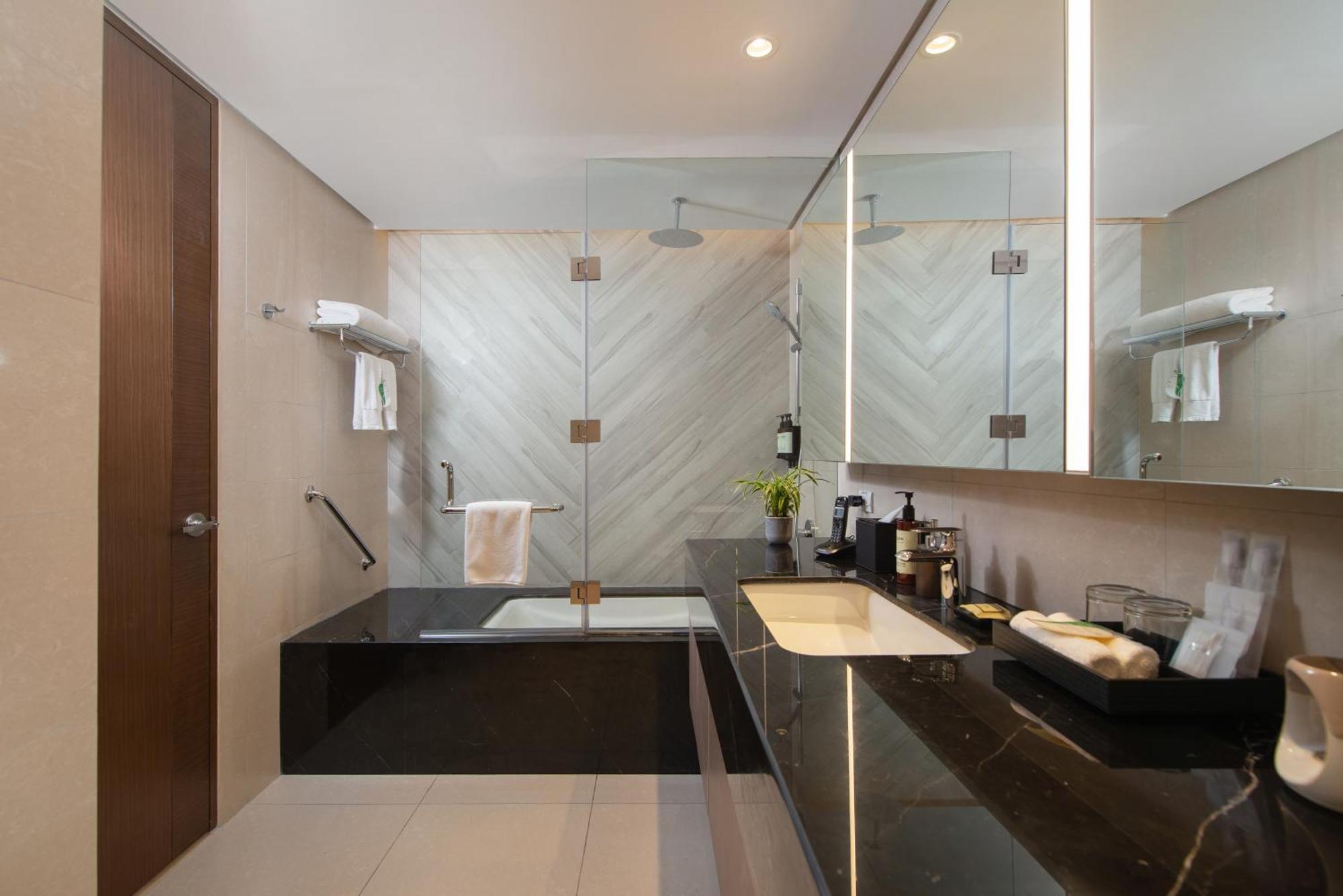 Hotel Somerset Salcedo Makati 4*